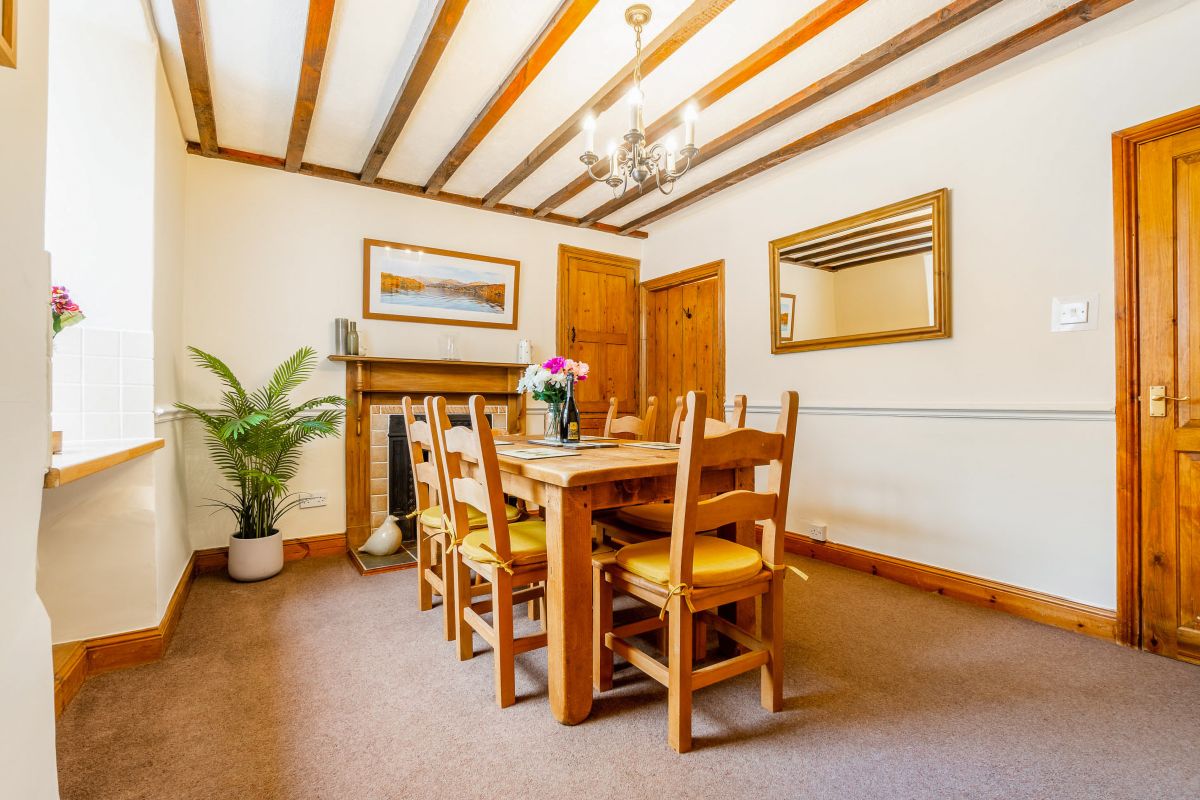 Honeycomb Cottage, listing photograph 12