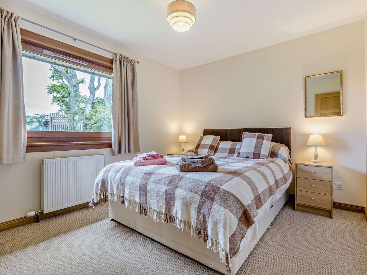 Riddlesdown, listing photograph 12