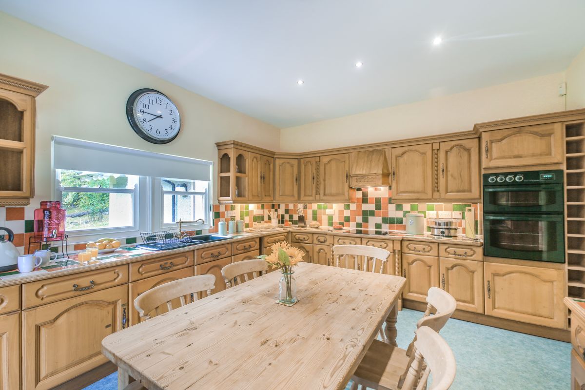 Coed Y Celyn Lodge, listing photograph 6