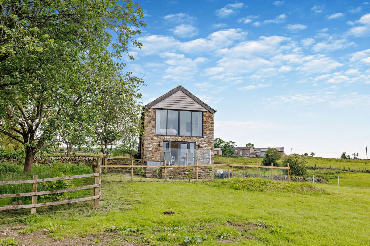 Peeb’s Palace at Tanpits Farm, listing photograph 6