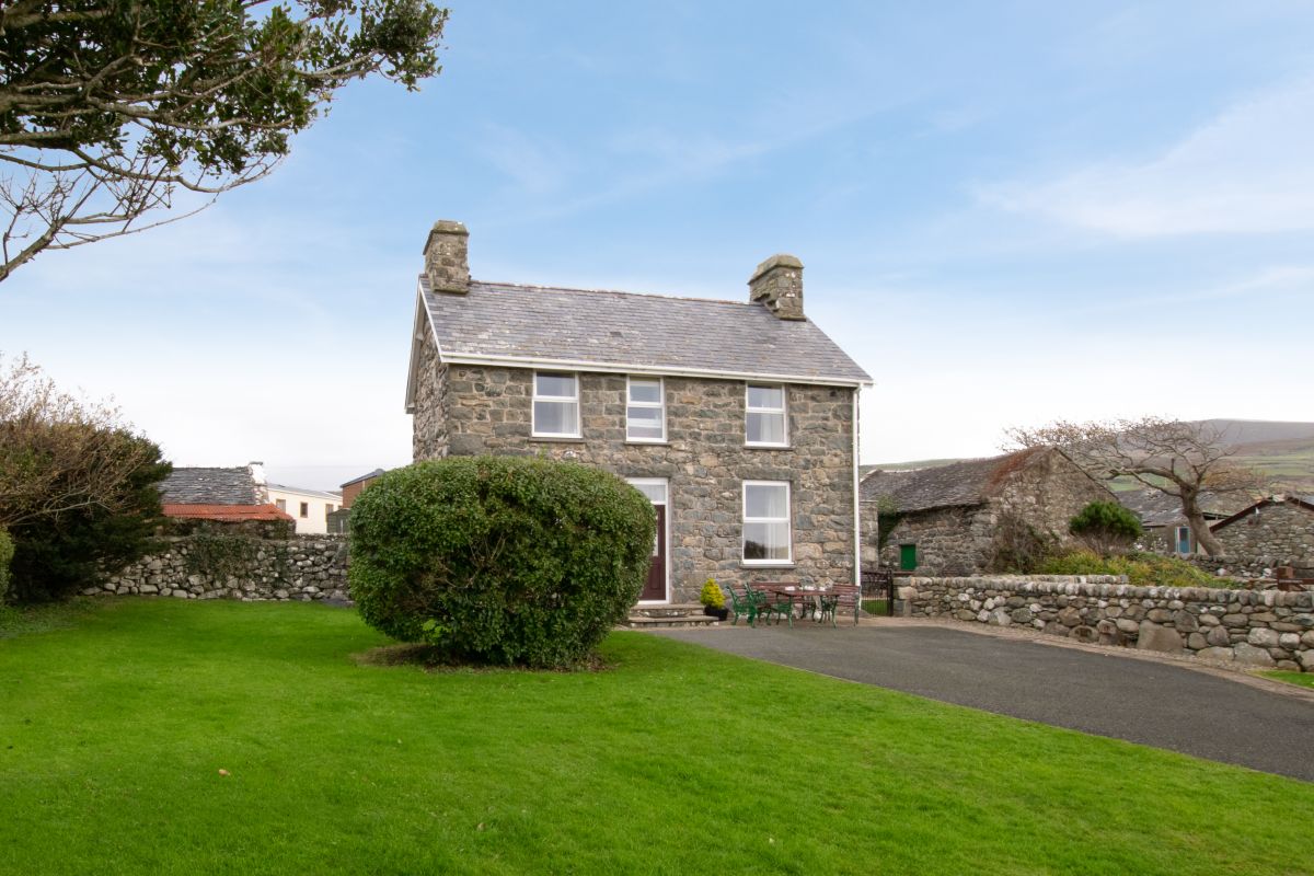 Bwthyn y Fferm - Farm Cottage, listing photograph 7