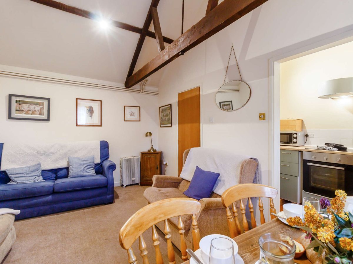 Cowshed, listing photograph 6