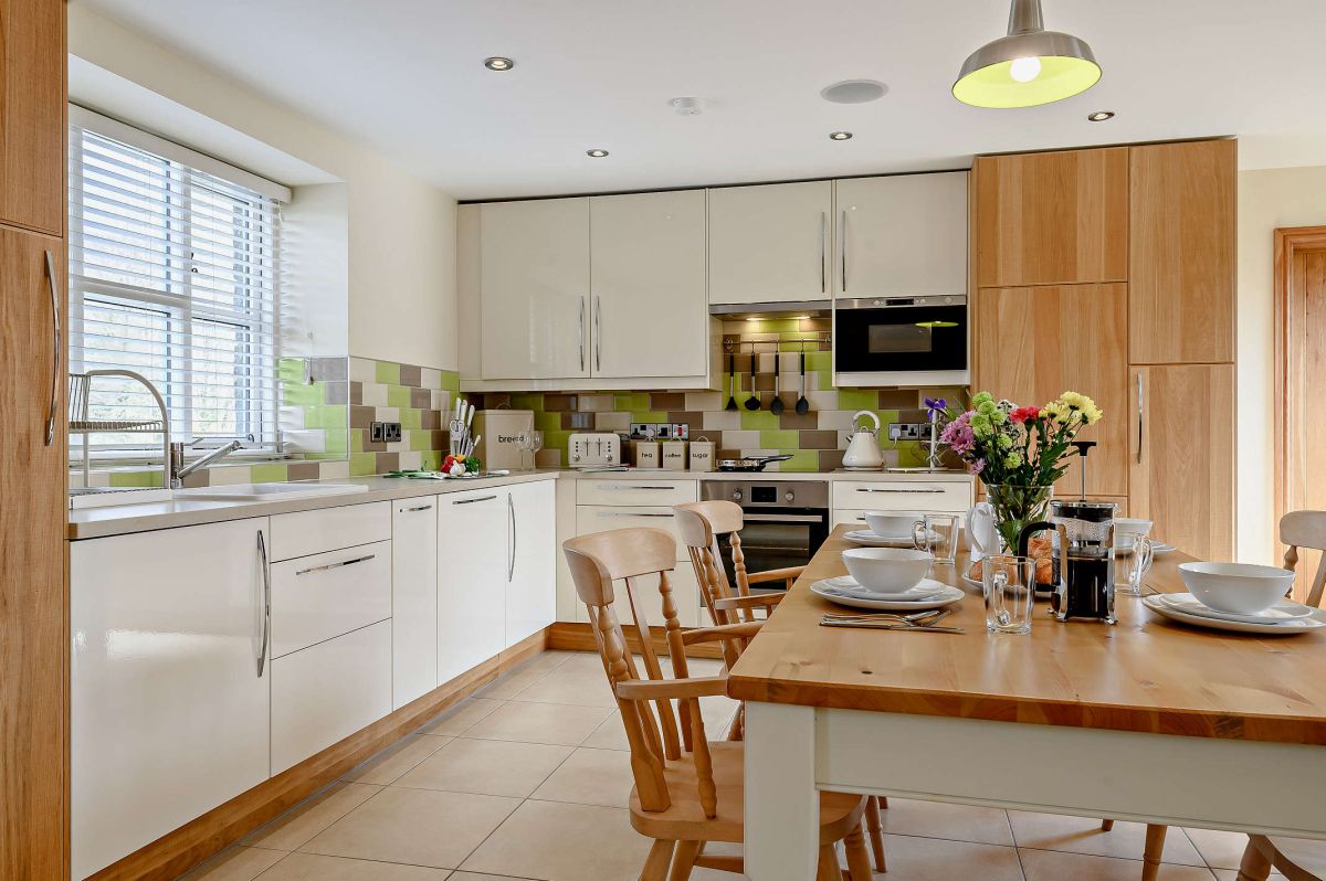 Orchard View, listing photograph 10