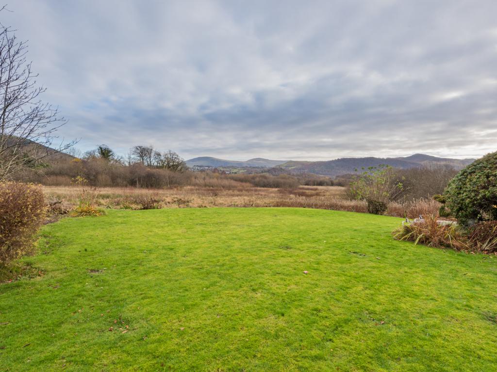 Birchfield, listing photograph 11
