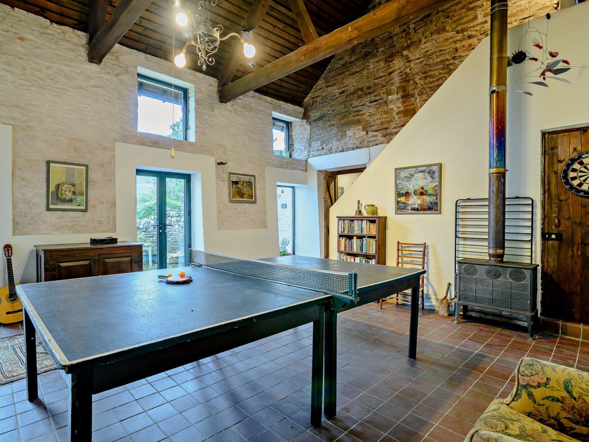 Pen-y-maes, listing photograph 3