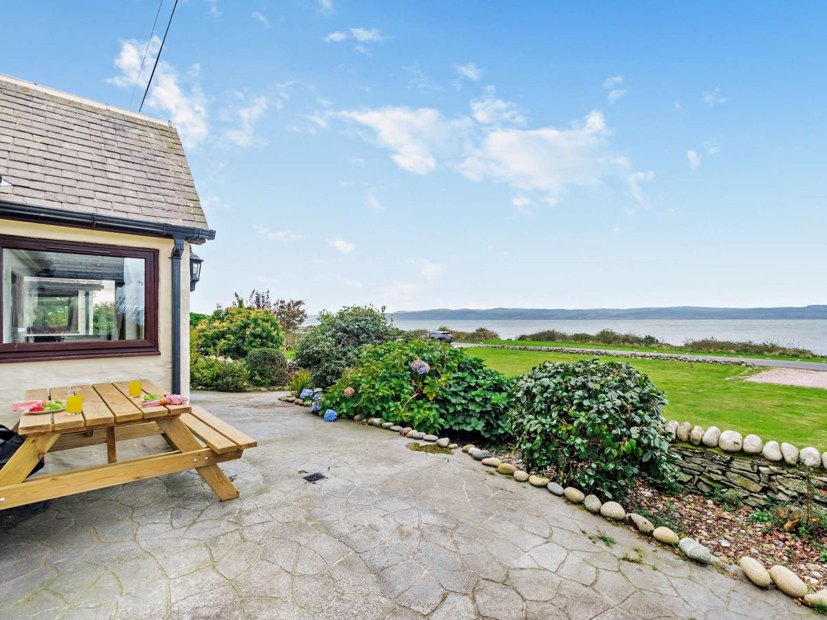 Meadow Cottage - Pirnmill