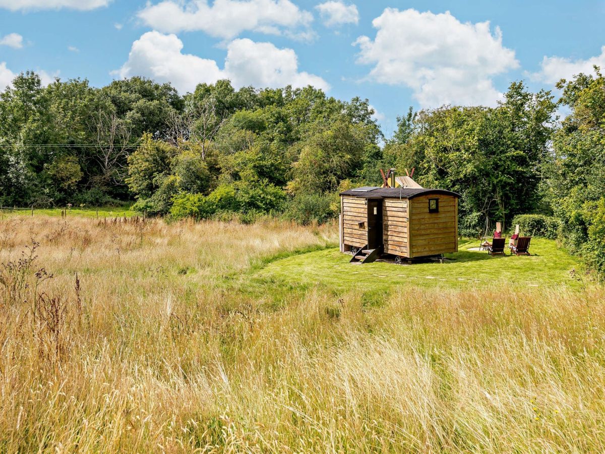 The Hut Above Hay, listing photograph 12