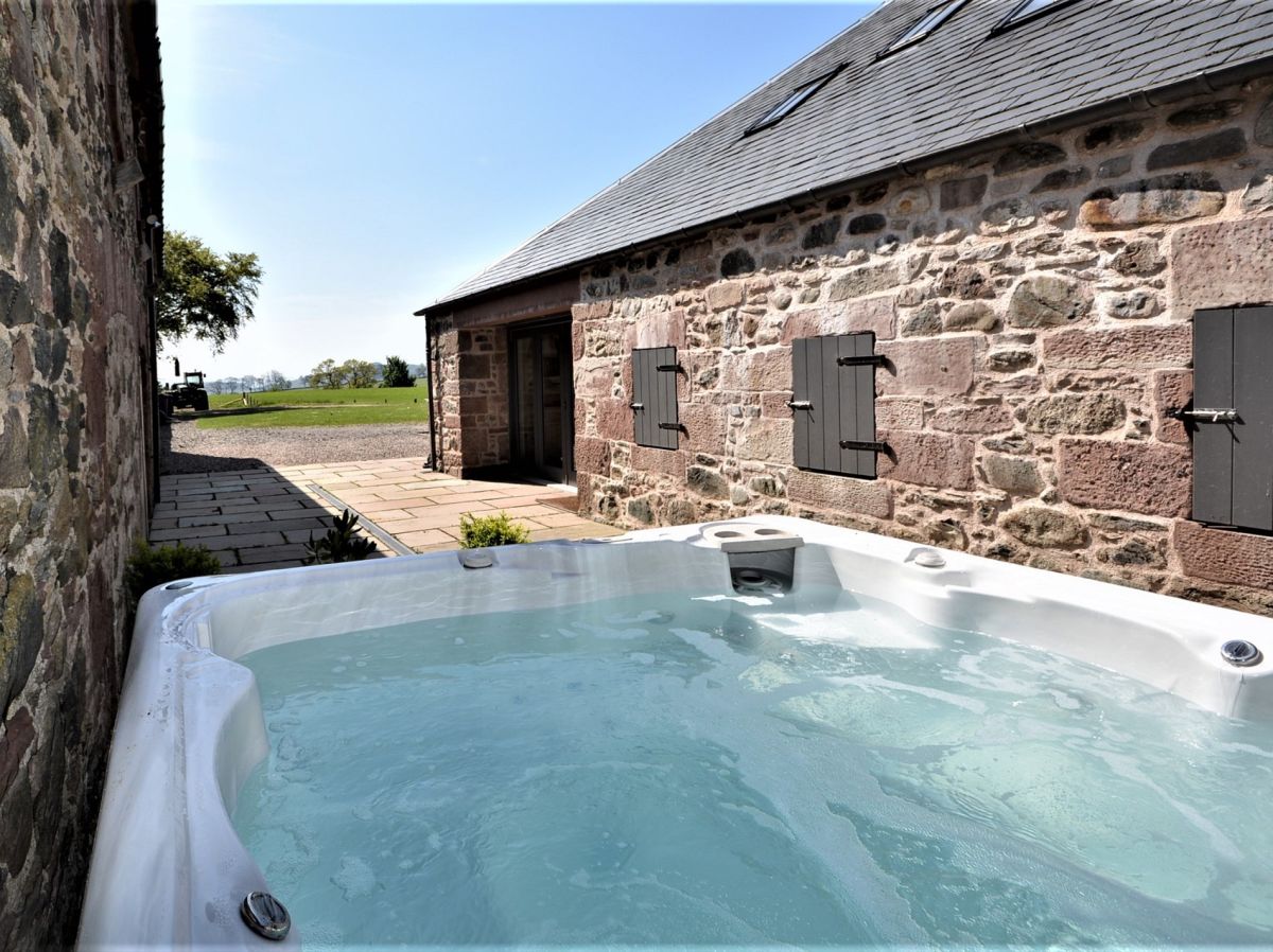 Glenisla Escape, listing photograph 3