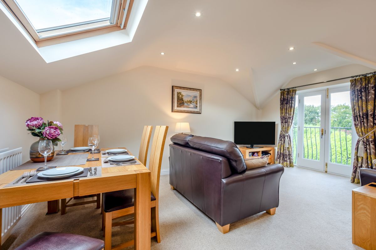 Abbotsgarth Heights, listing photograph 8