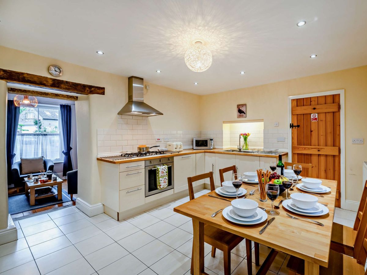 Glen House, listing photograph 4