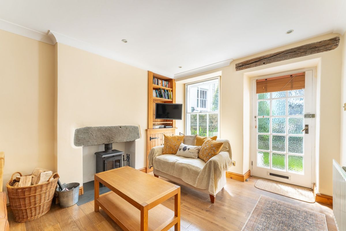 Tom Fold Cottage, listing photograph 2