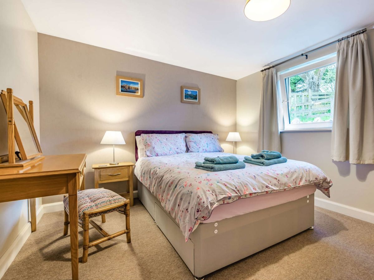 Old Apple Tree Cottage, listing photograph 8