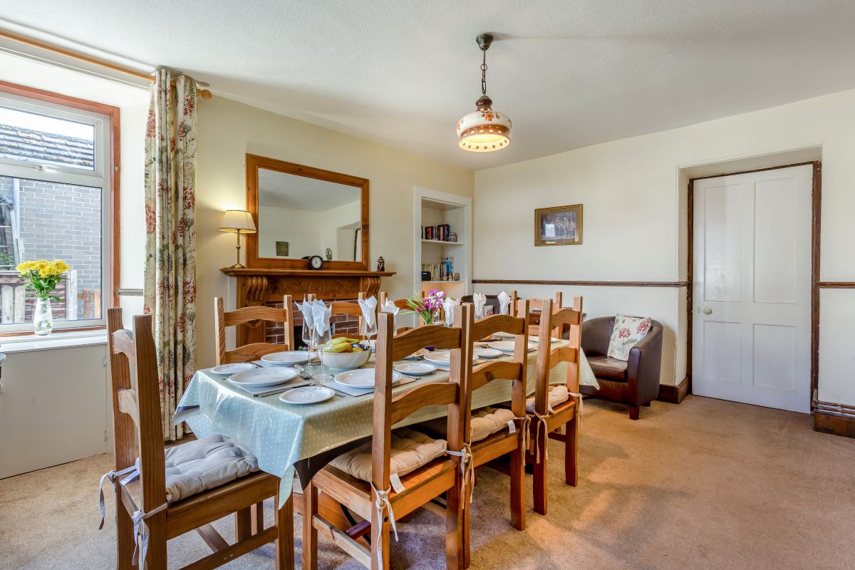 Granite Cottage, listing photograph 4