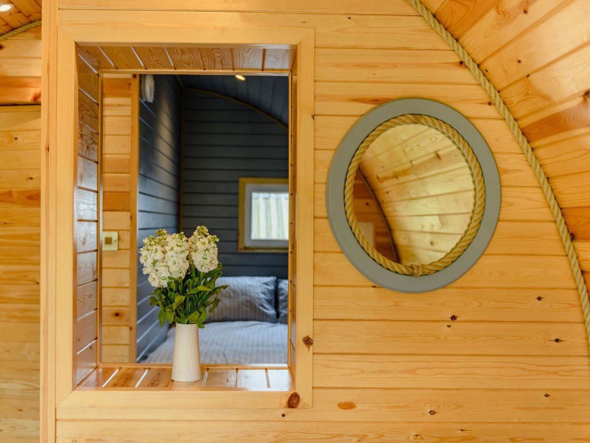 Mountain Retreat, listing photograph 11
