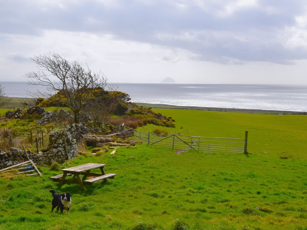 The Farmhouse Bothy, listing photograph 2