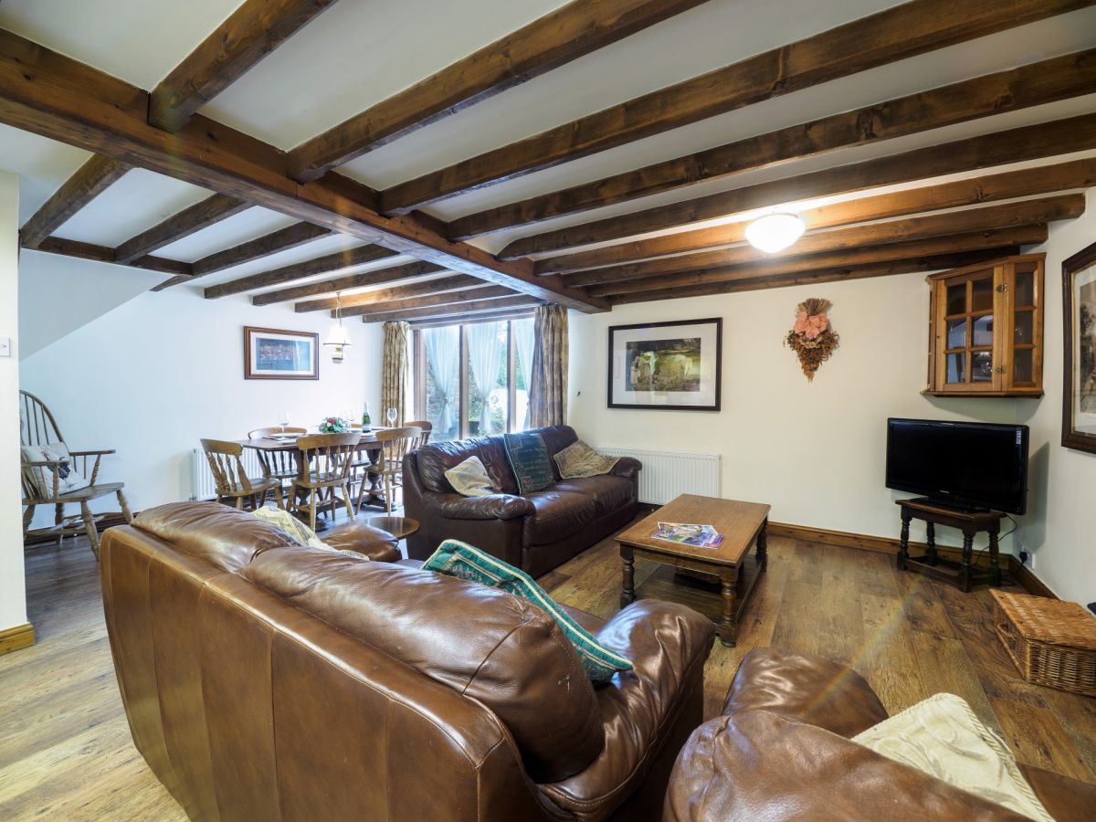 Alice Cottage, listing photograph 7