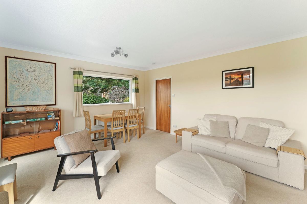 Field Top, listing photograph 7