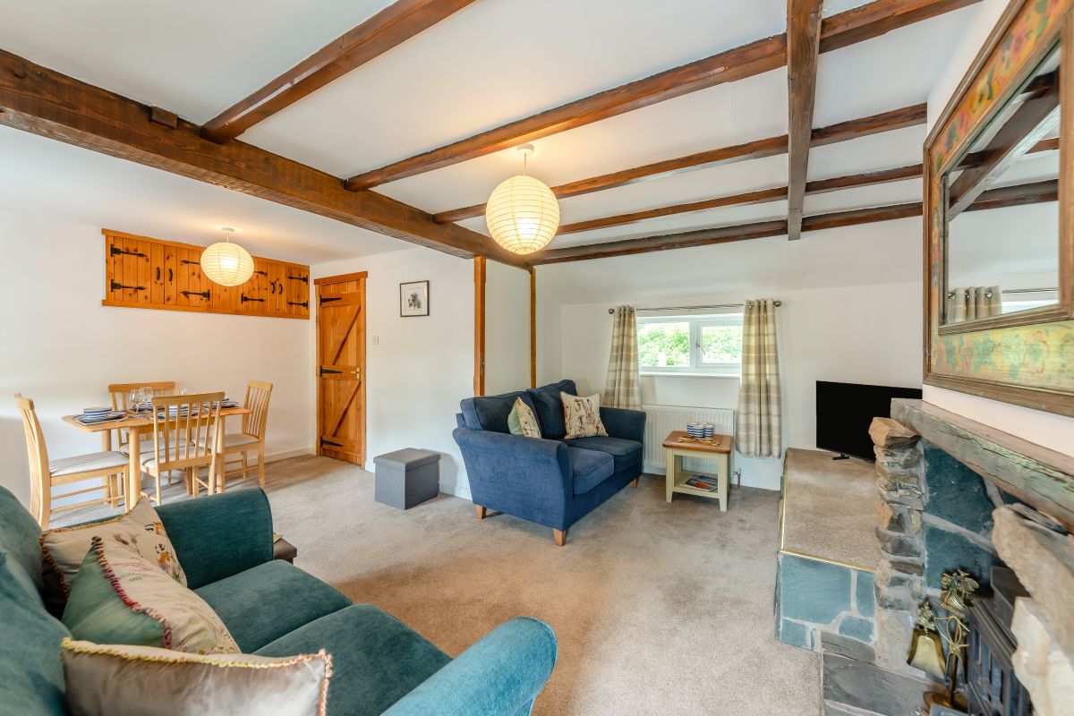 Brocklecrag Cottage, listing photograph 3