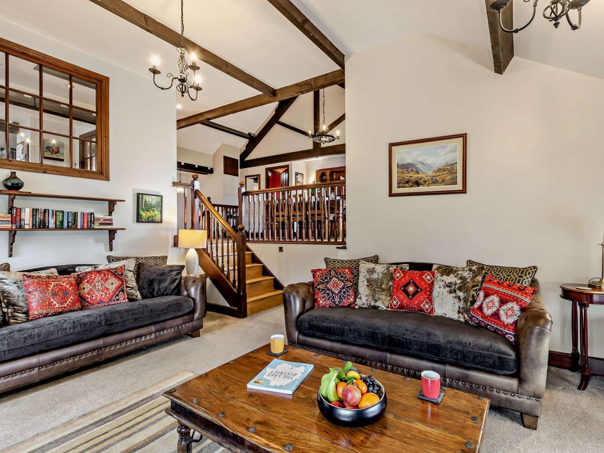 How Head House, listing photograph 8