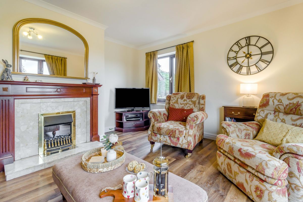 Pentwyn, listing photograph 8