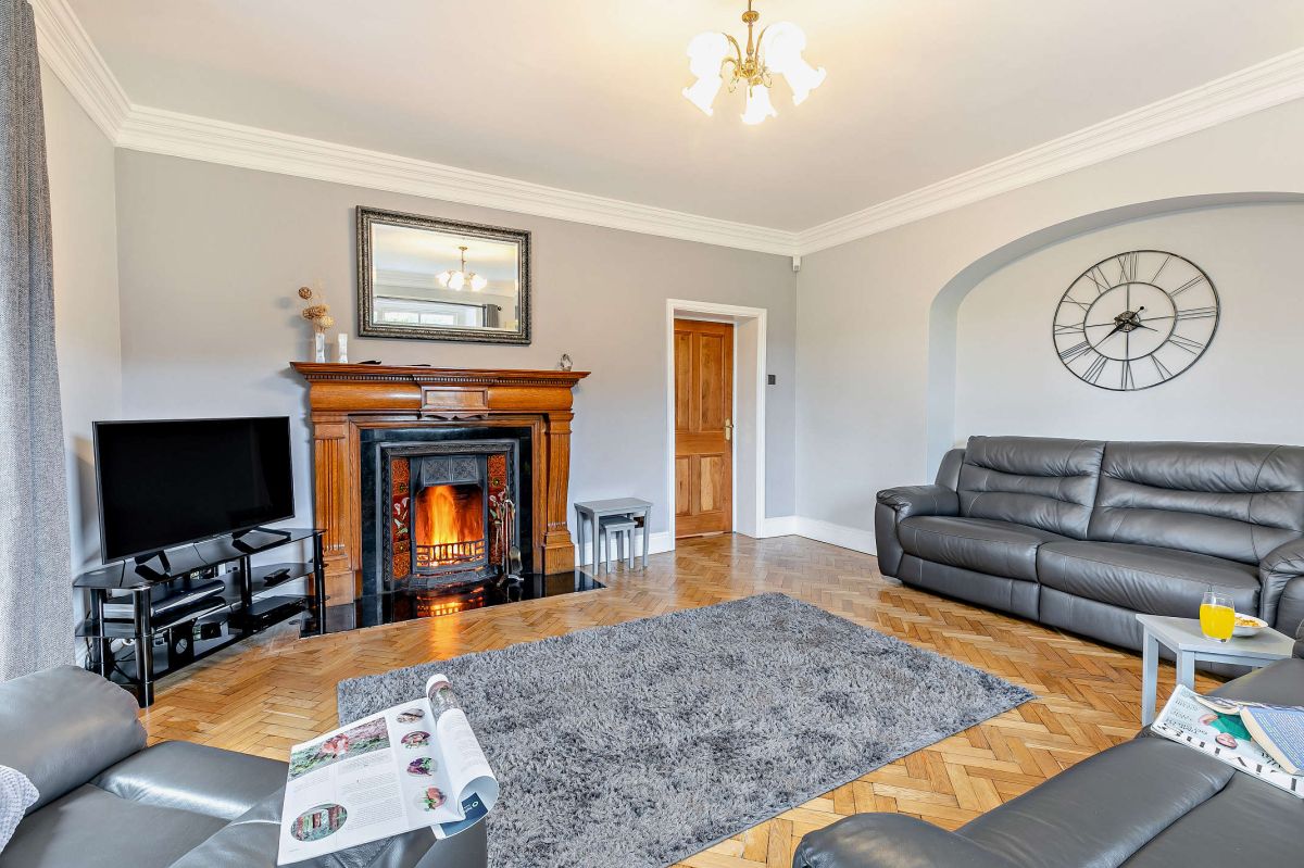 The Gables, listing photograph 8
