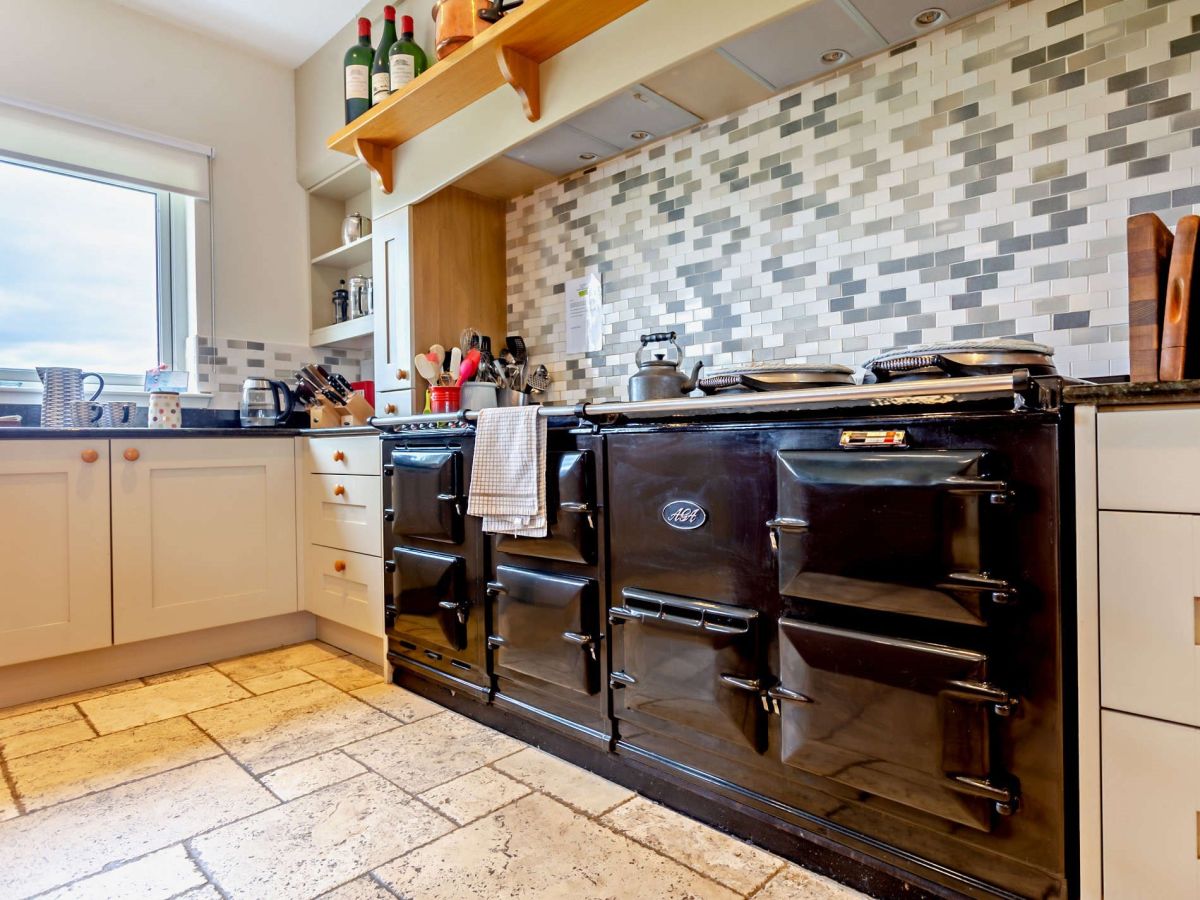 New Lodge, listing photograph 9
