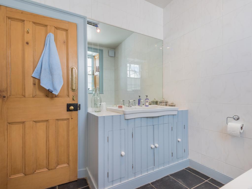 Charlotte Cottage - Keswick, listing photograph 10