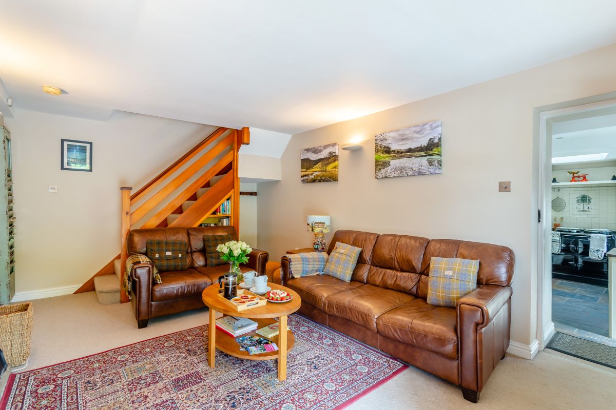Fountains Cottage - Malham, listing photograph 3