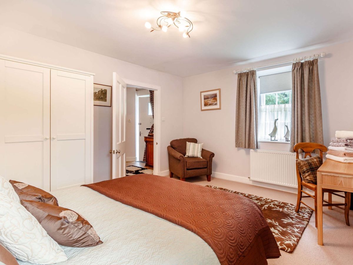 Port An Eilean Cottage, listing photograph 8