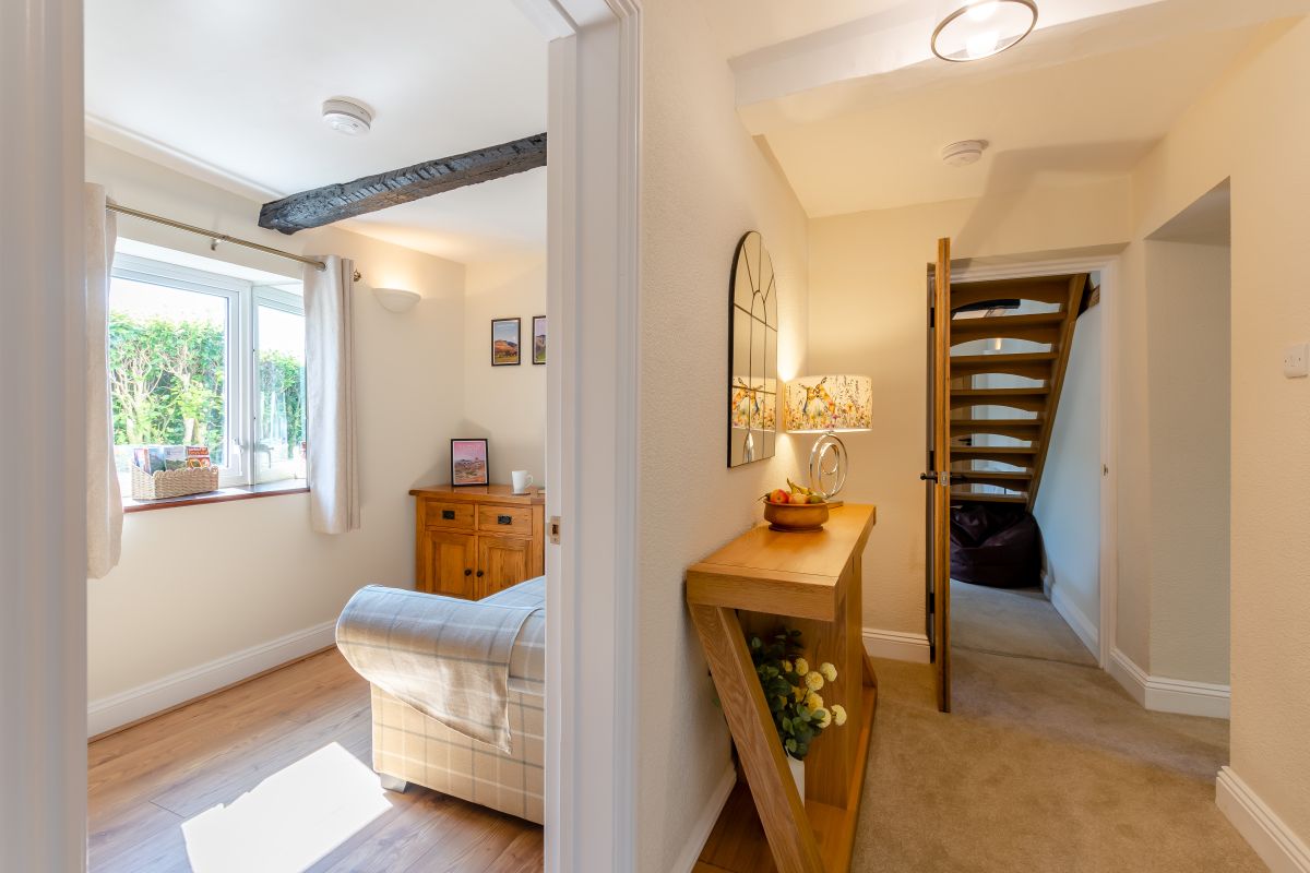 Prior Hall Cottage, listing photograph 10