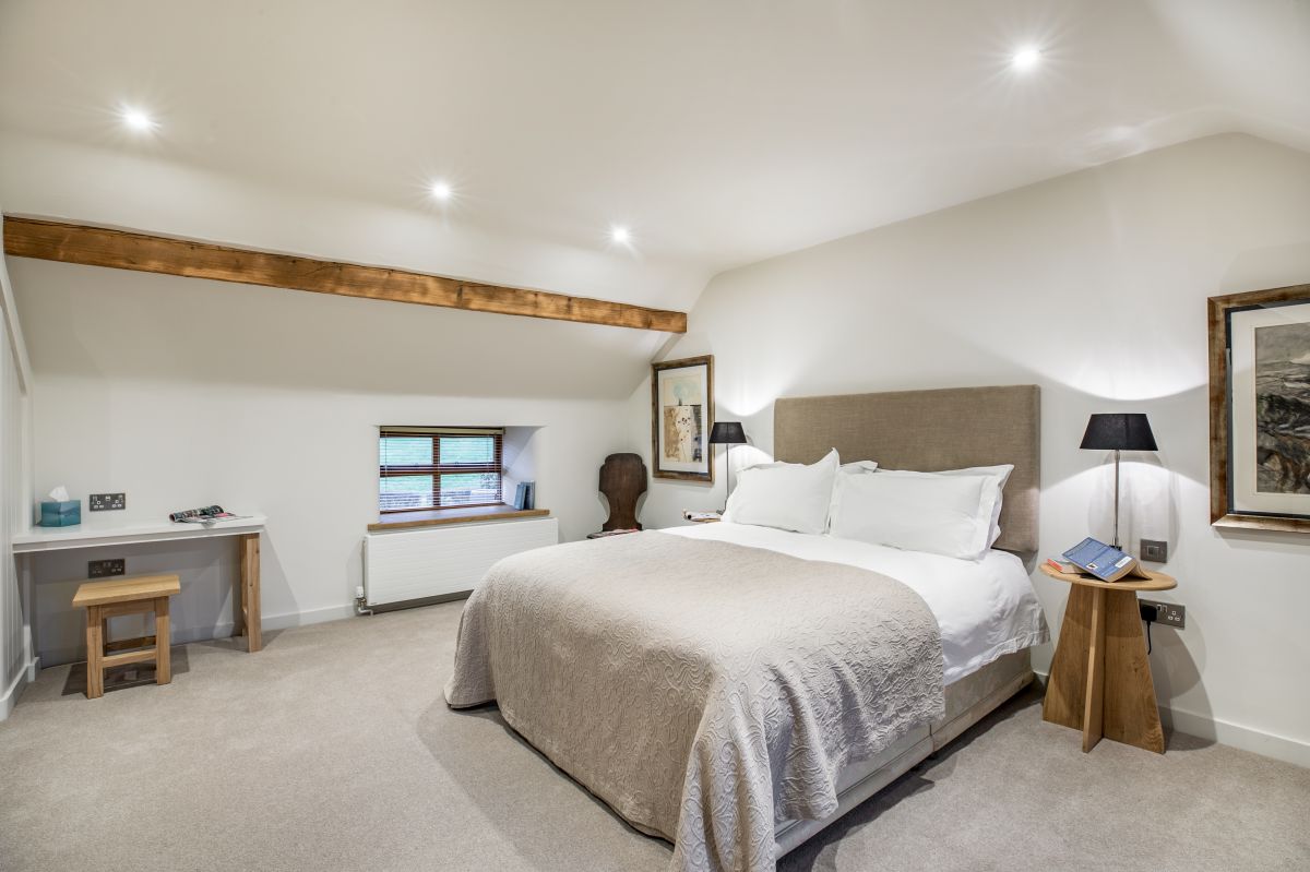 Paddock Cottage, listing photograph 10