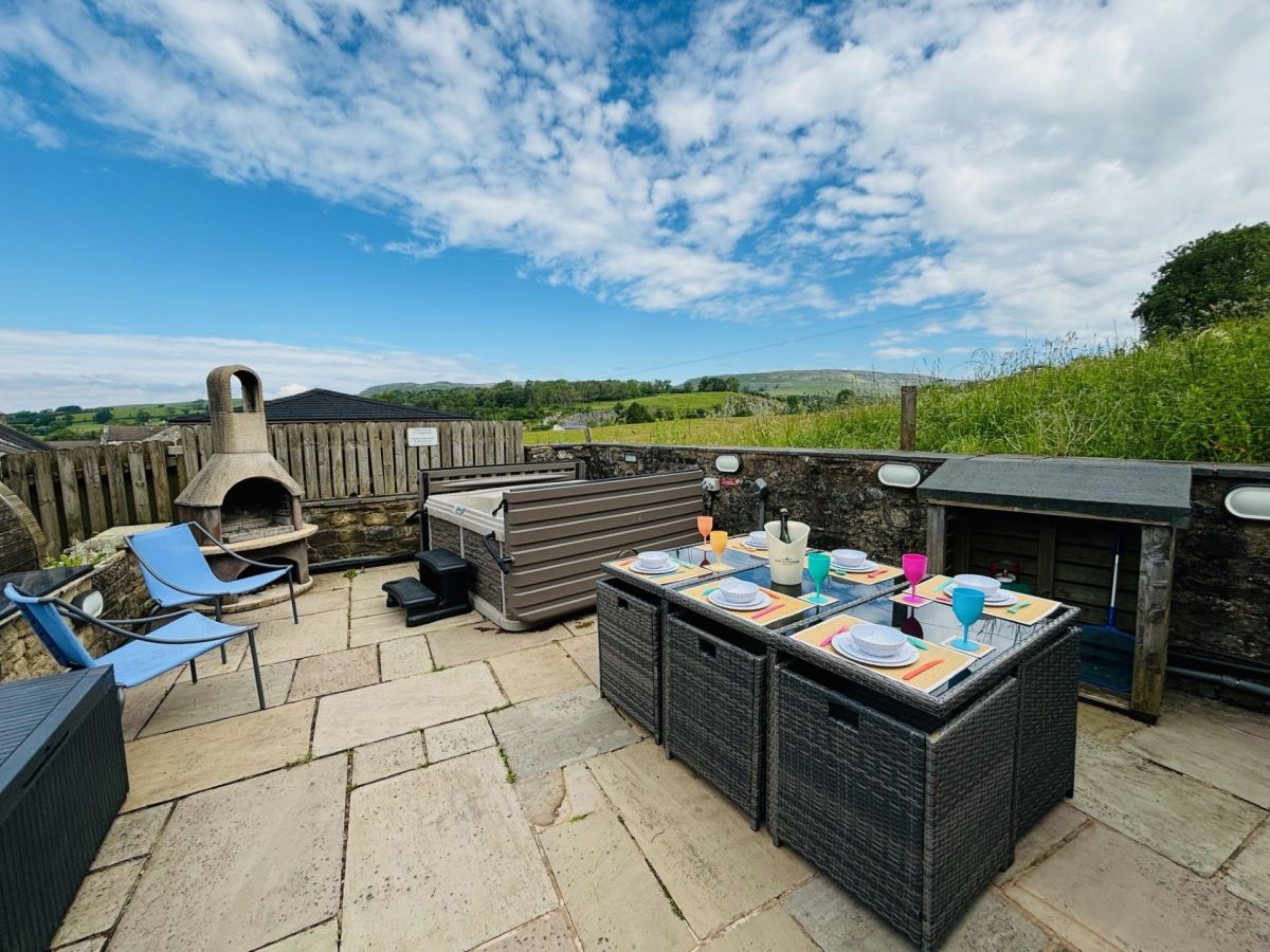 Highfield House - Ingleton, listing photograph 2