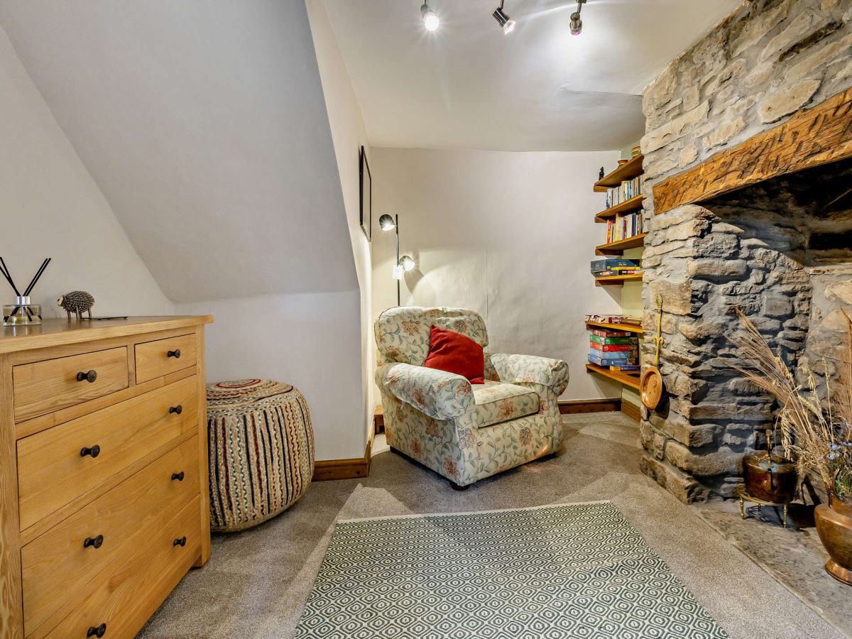 Brook Cottage - Clyro, listing photograph 11