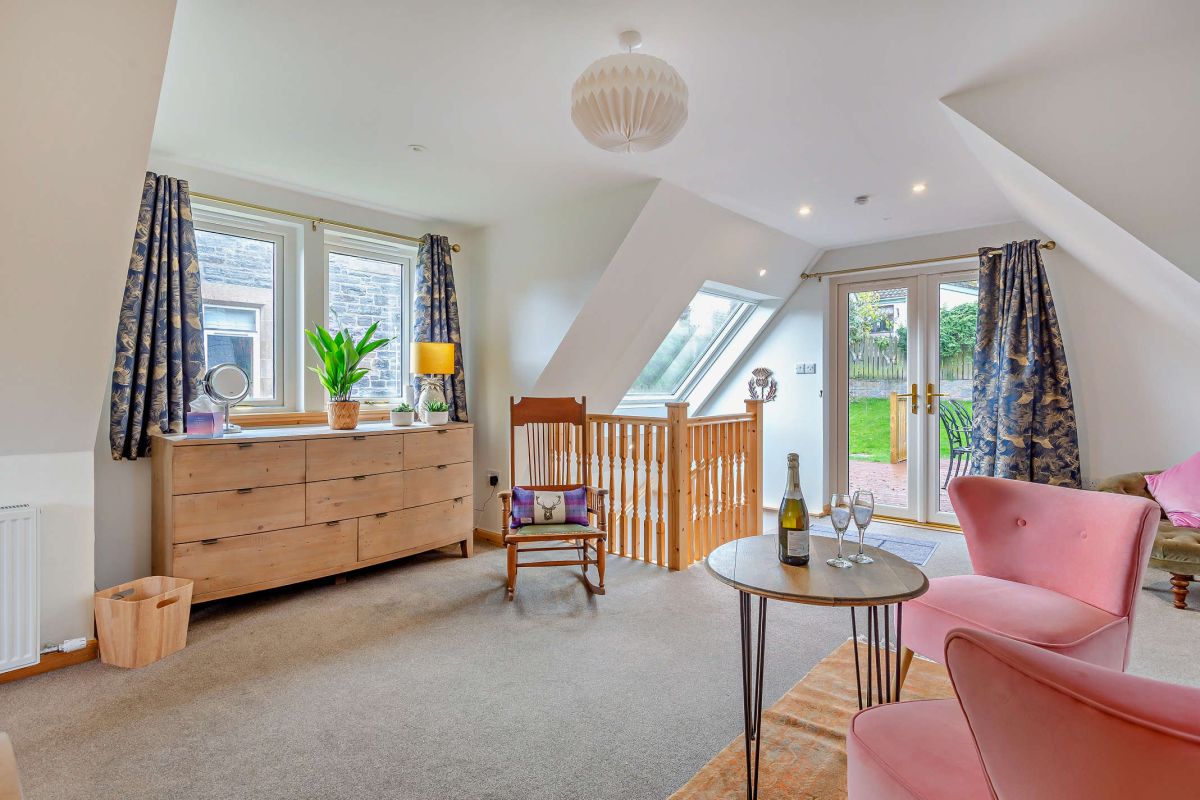 Highfield Lodge, listing photograph 9