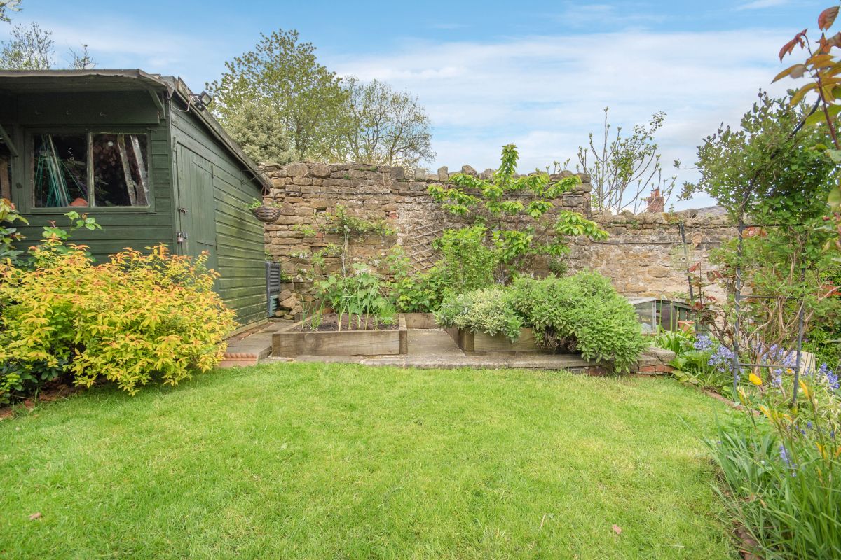 Ivy Dene, listing photograph 4