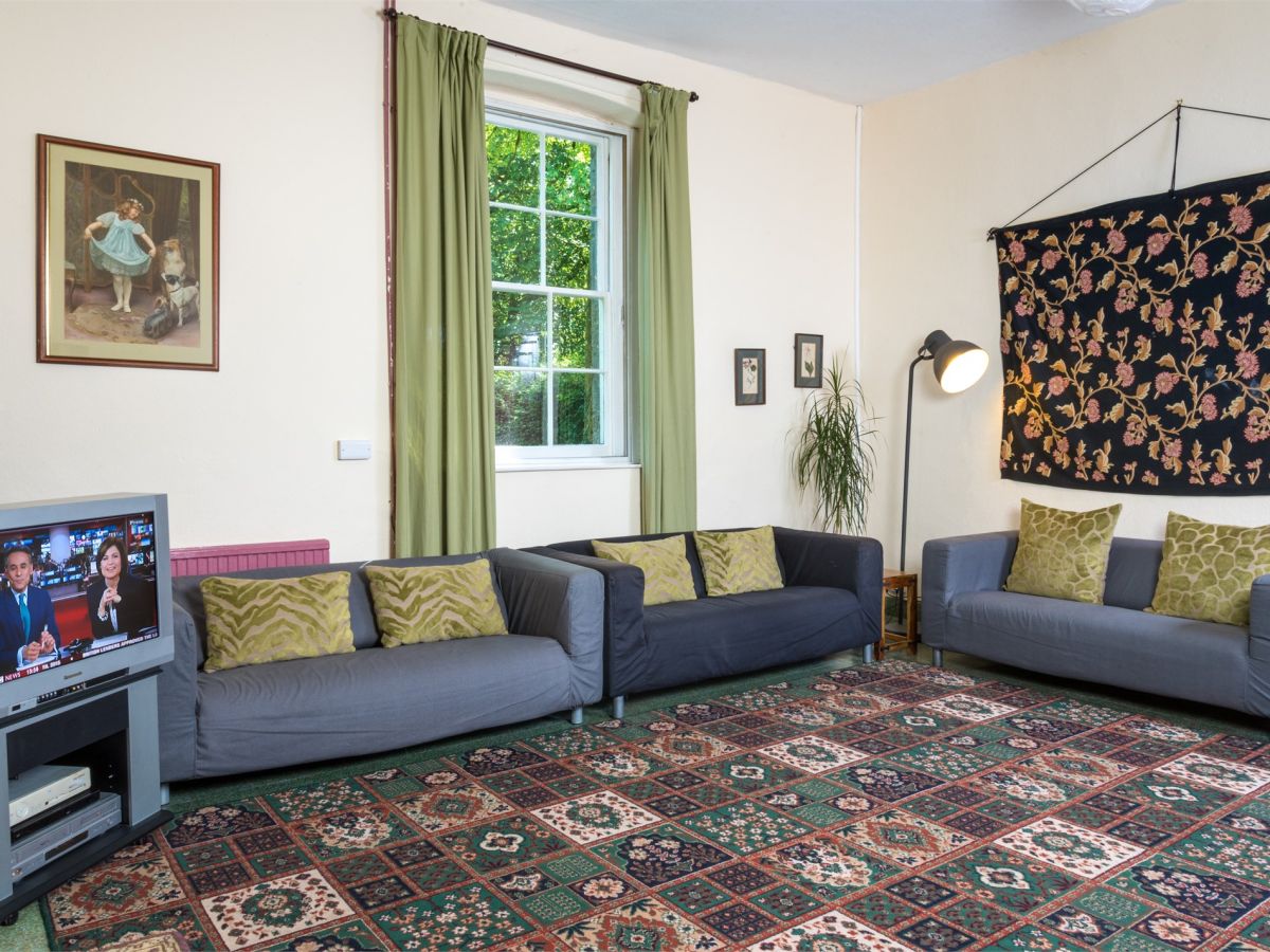 Llosged Farmhouse, listing photograph 7