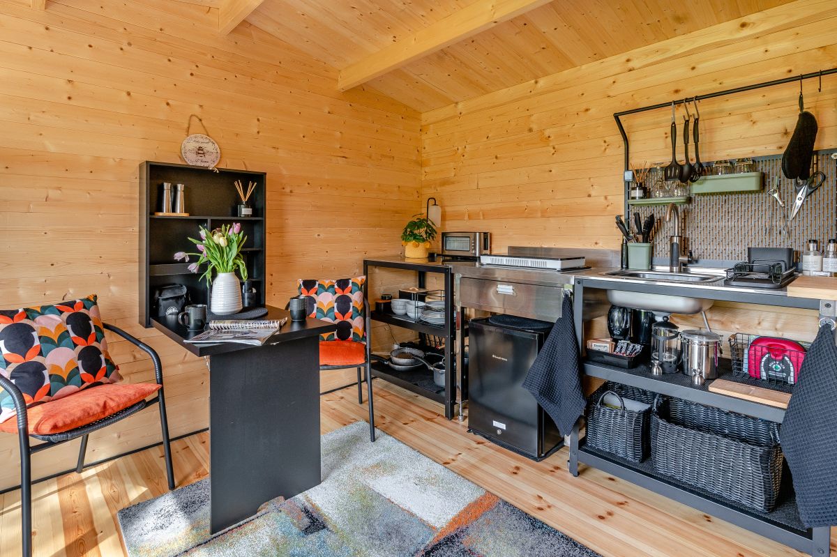 The Cabin at Gerynant, listing photograph 9