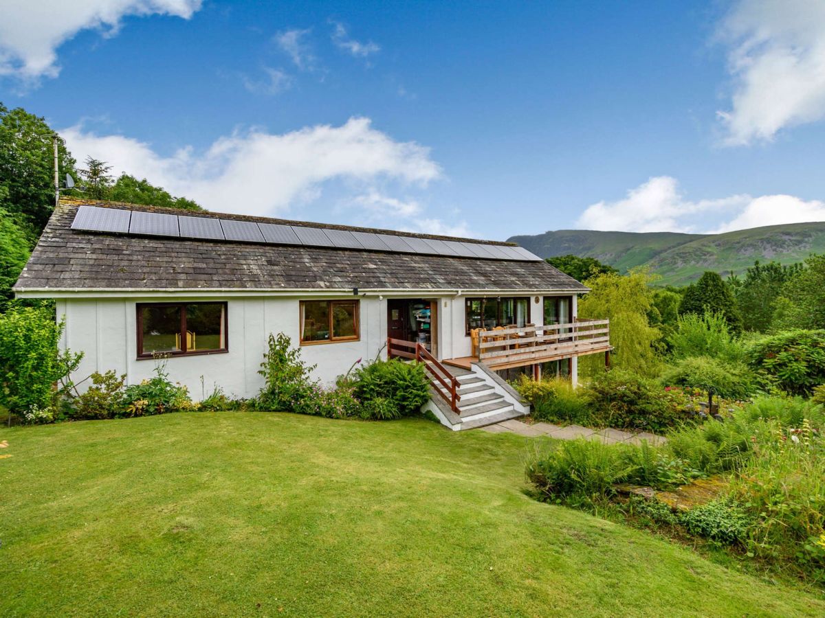 High Holme, listing photograph 2