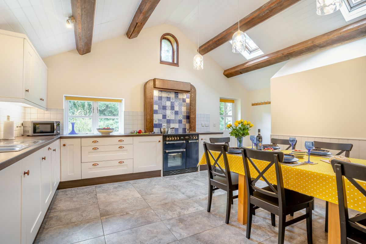 Cynwal Cottage, listing photograph 10