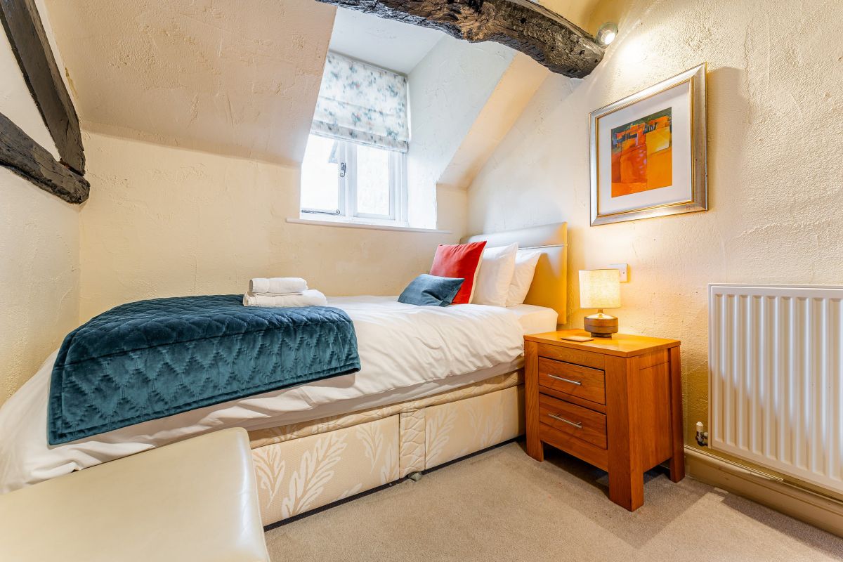 Hazelnut Cottage, listing photograph 10