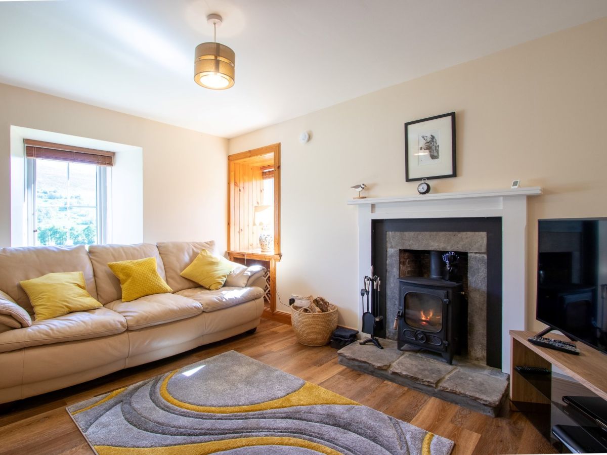 Tomcraggach Farmhouse, listing photograph 3