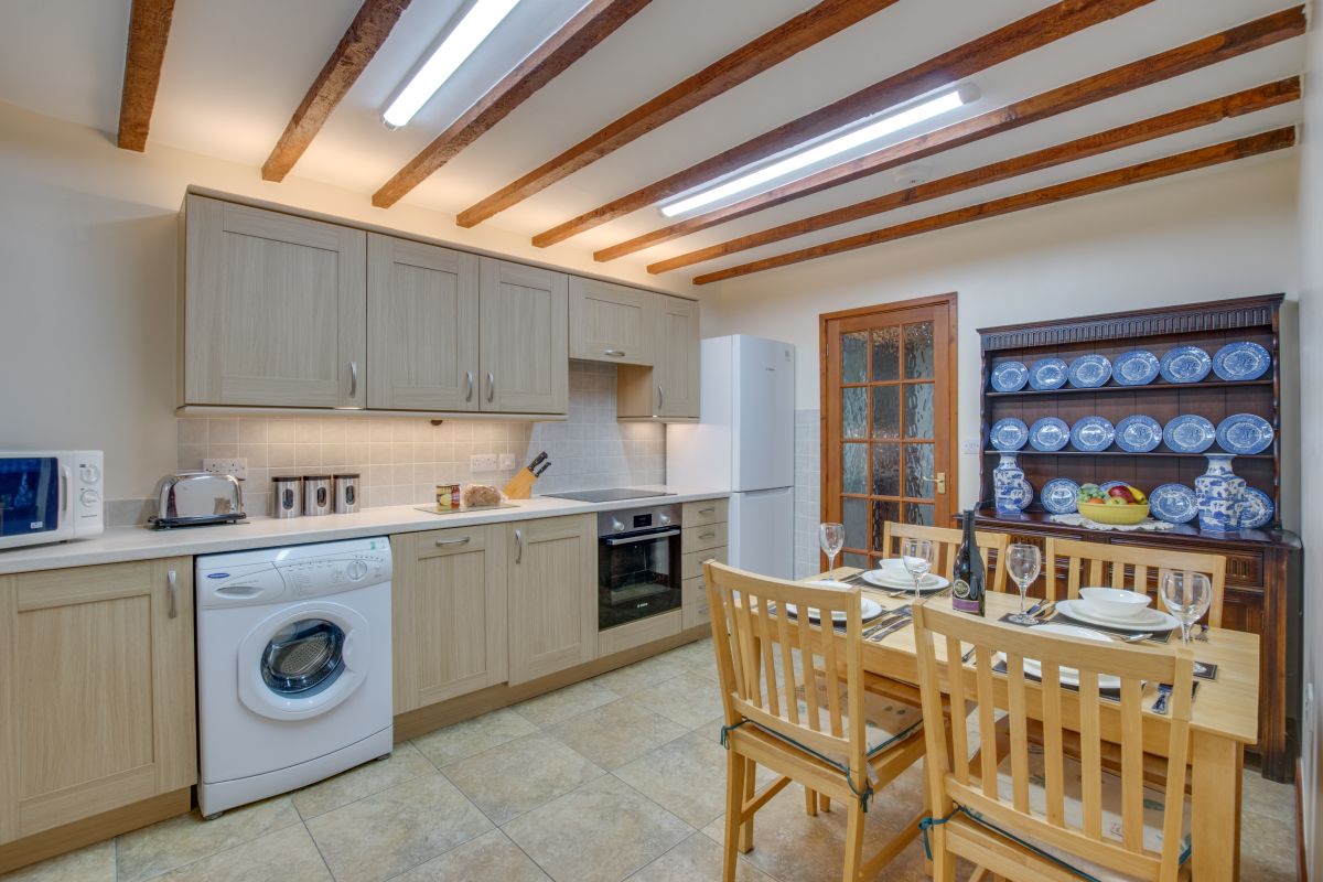 Ffermdy - Farmhouse, listing photograph 6