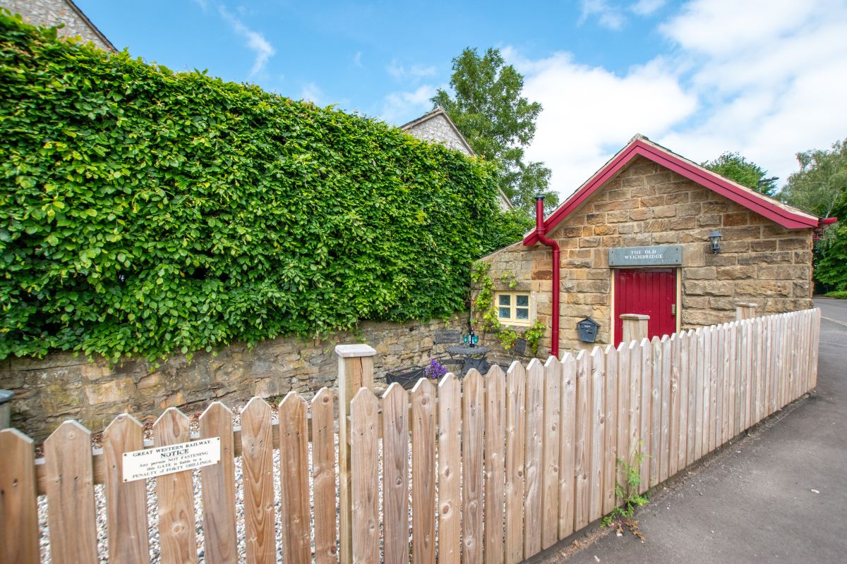 The Old Weighbridge, listing photograph 11