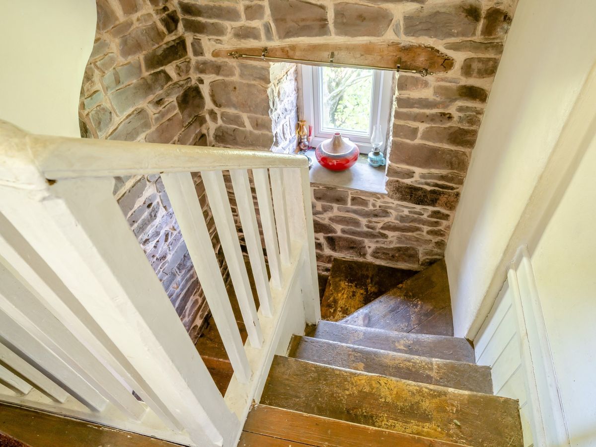 House Beyond The Mill, listing photograph 9
