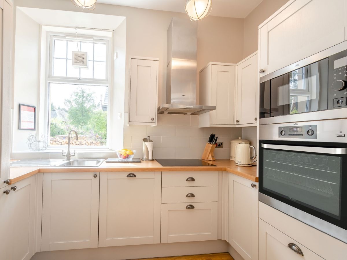Wattie Cottage - Loch Katrine, listing photograph 7