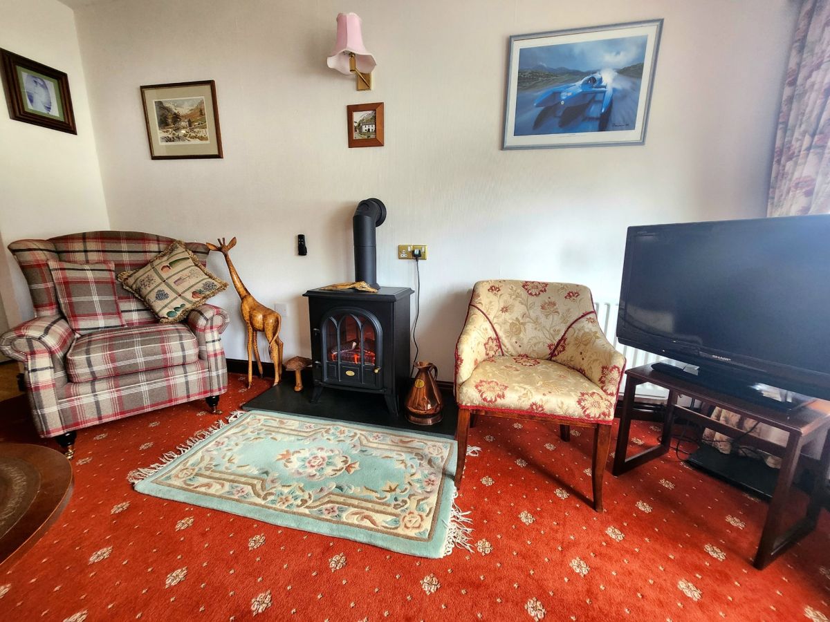 Yewdale Crags Apartment, listing photograph 3