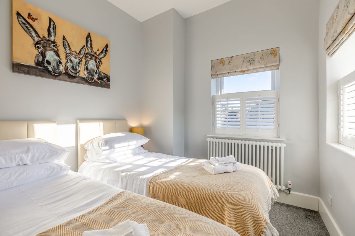 Babbling Brook Cottage, listing photograph 11