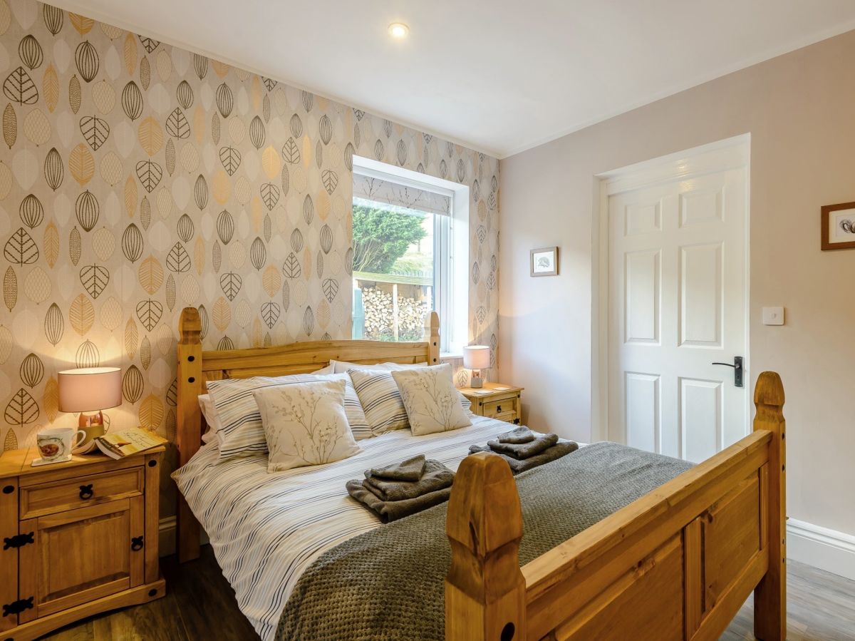 The Retreat - Buxton, listing photograph 9