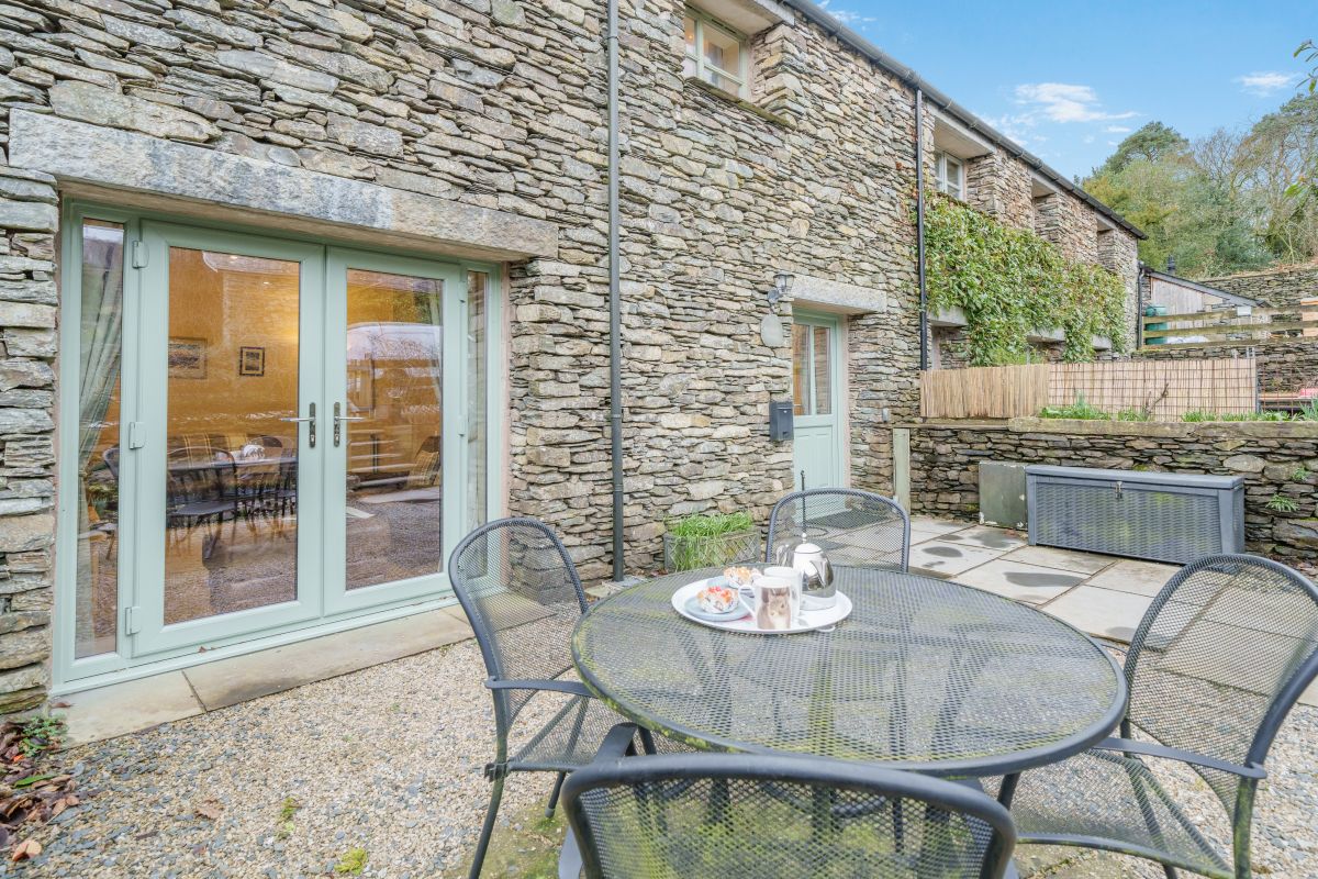 2 Orchard Cottages