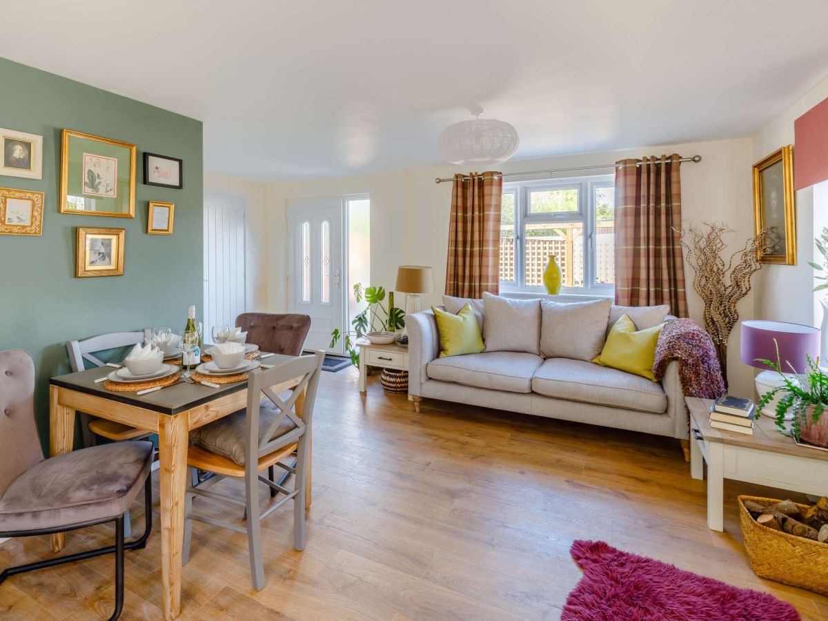 Henmore Lodge, listing photograph 2